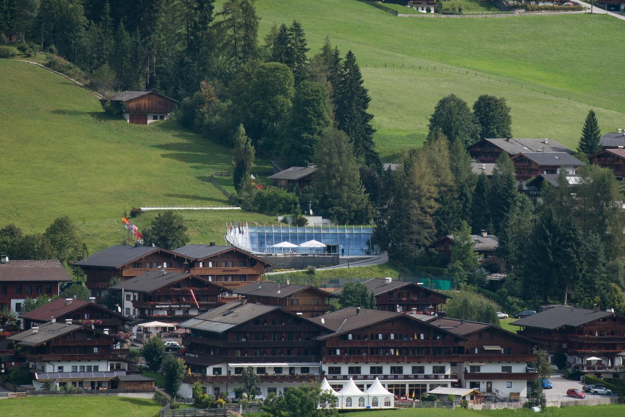 Отель Gaestehaus Gratlspitz Альпбах Экстерьер фото